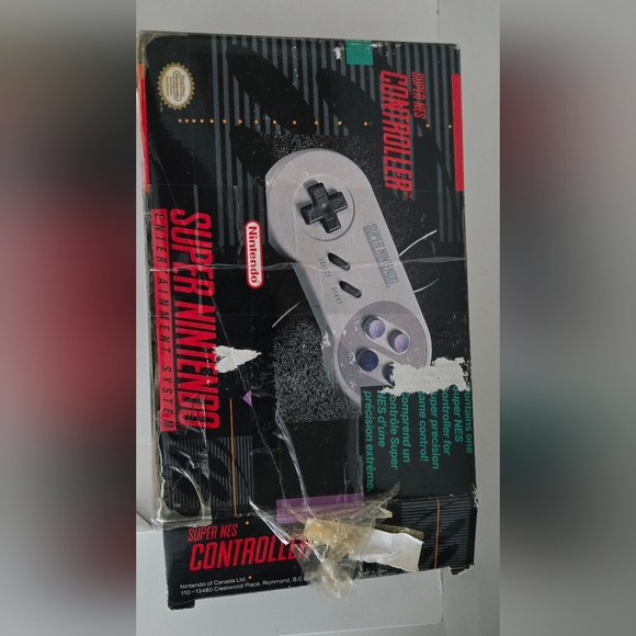 Super Nintendo Snes Controller In Original Box - Picture 4 of 8